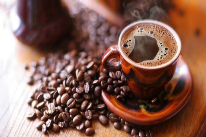 معنی شکل پروانه در فال قهوه معنی شکل پروانه در فال قهوه